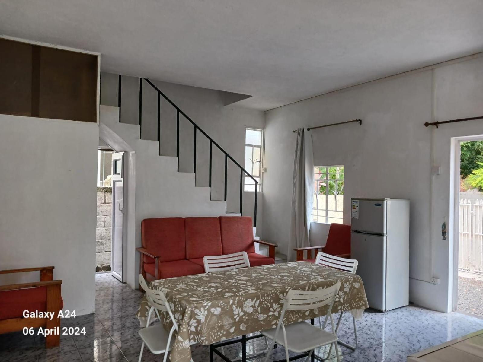 Appartamento The Tiny House Rivière Noire Esterno foto